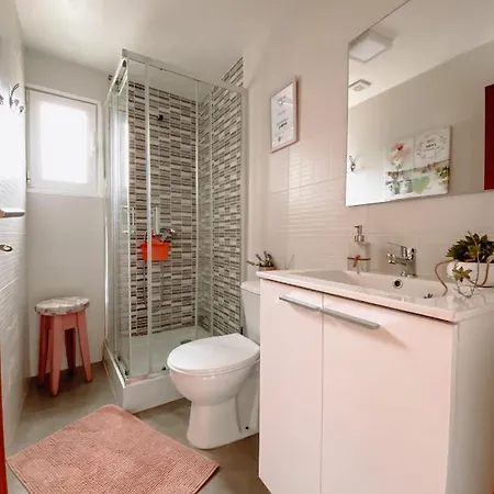 Semesterbostad Tea House